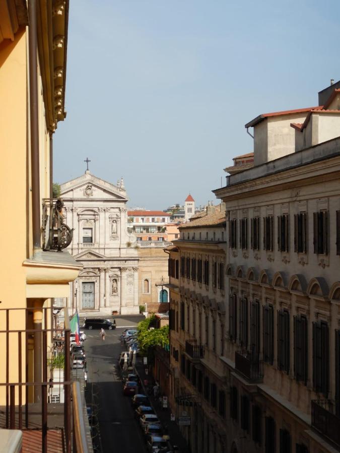 Barberini Bright Apartment ローマ エクステリア 写真